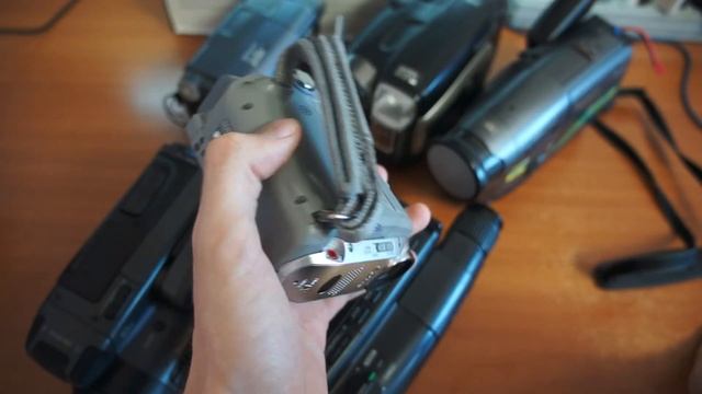 Съемка на VHS в 2022 году! Моя коллекция камер! смотреть онлайн