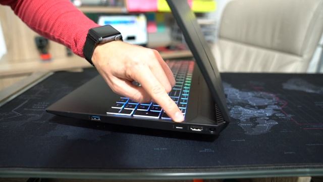 GIGABYTE AORUS 5 LAPTOP. i7-9750H GTX 1650. Vista rápida en español. смотреть онлайн