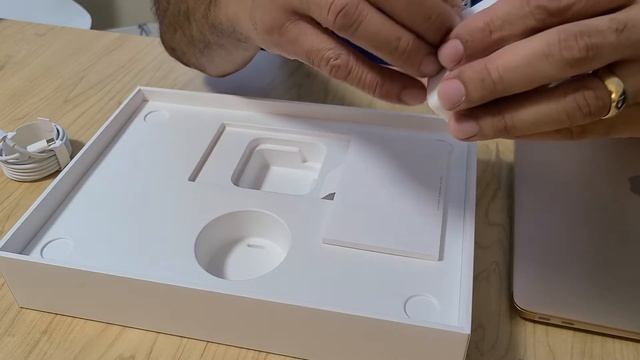 NOVO MACBOOK AIR M1 UNBOXING E COMPARATIVO COM MEUS MACBOOKS ANTIGOS! #apple смотреть онлайн