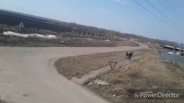 Пошли в заброшанный замок!!!