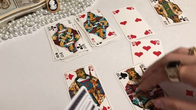 КРЕСТОВЫЙ КОРОЛЬ! ВСЕ О НЕМ! БУБНОВАЯ УХОДИТ ИЗ КОЛОДЫ С ДАМОЙ ПИК! 36 ОБЫЧНЫХ КАРТ ГАДАНИЕ! смотреть онлайн