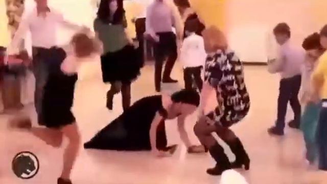 Друзья так нужно танцевать смотреть онлайн