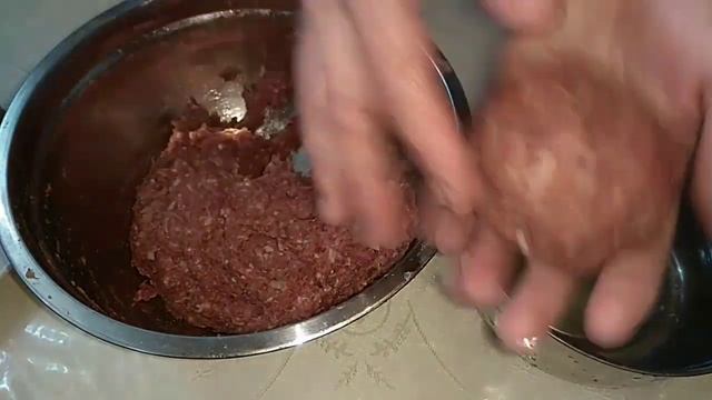 Люля-кебаб из баранины в духовку. Очень просто быстро и вкусно смотреть онлайн