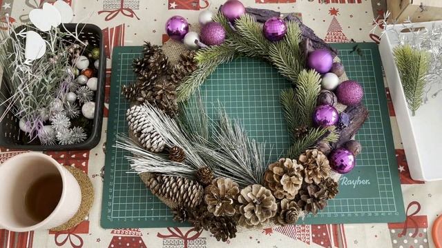 DIY Transform Your Home with Homemade Christmas Wreath / Новогодний венок с нуля смотреть онлайн