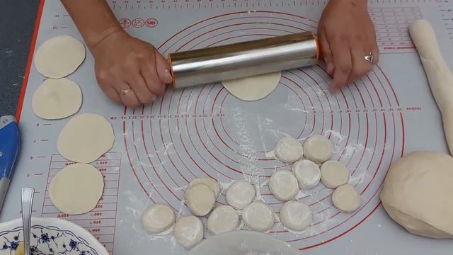 Вы лепите вареники не правильно! Смотри как нужно лепить вареники. Часть 3 смотреть онлайн