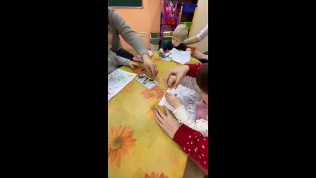 Занятия в клубе "Мама и малыш" смотреть онлайн