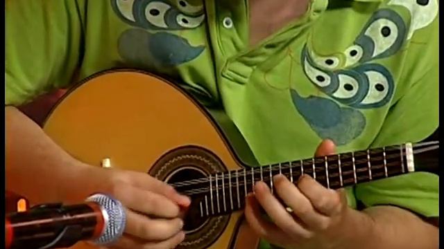 Mel, Ju e Elias - Feira de Mangaio (Sivuca) смотреть онлайн