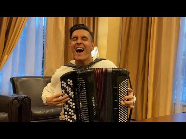 Раиль Арсланов Arslan об иностранцах и их реакции на татарскую музыку, о блогерах и своих песнях