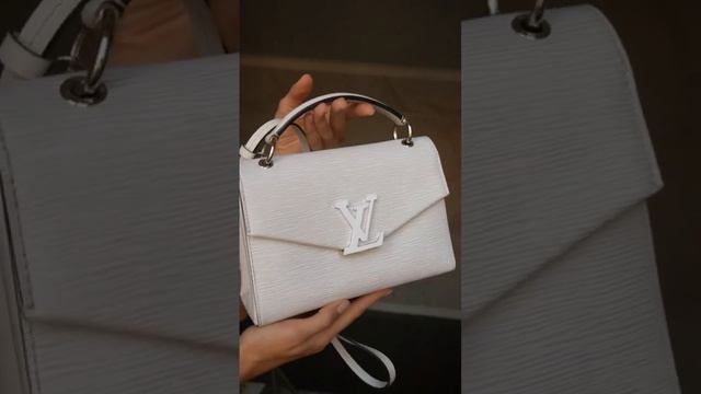 БРЕНДОВАЯ СУМКА, КОТОРАЯ ШОКИРУЕТ ? смотреть онлайн