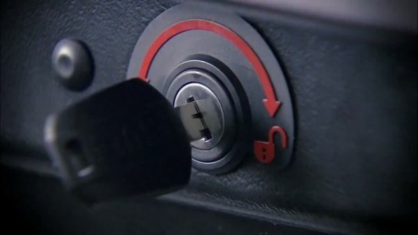 Thule Motion XXL 900 грузовой бокс