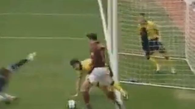 Robin Van Persie Goal Arsenal Aston Villa 04 01 2006 смотреть онлайн
