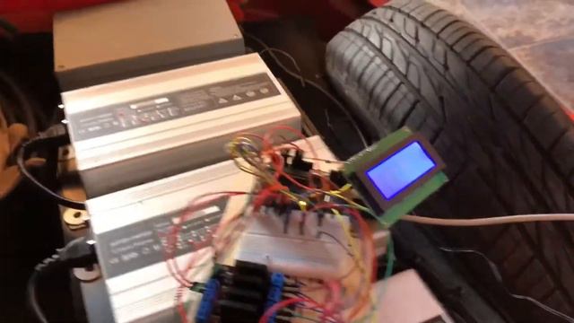 Midiendo baterías con Arduino смотреть онлайн