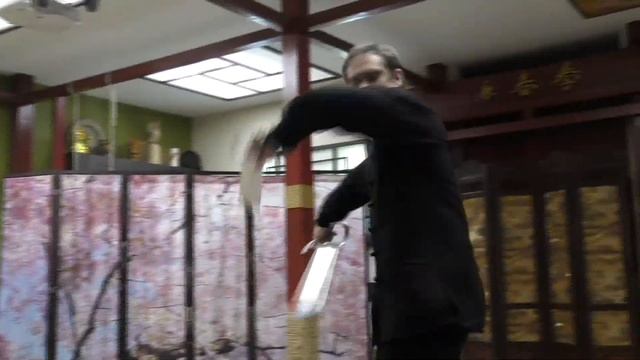 Евгений Черноусов с Мечами  БАРТАНДЖАО Школа Юн Чун Валерий  Мартынов