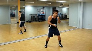 Уроки бокса. Тренировка с гантелями для нокаутирующего удара