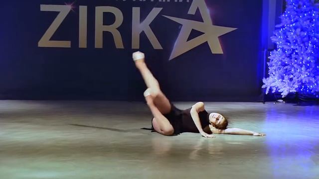 Коковихина Ксения, Рук. Кологривая Наталья Александровна, г. Никополь, Над пропастью смотреть онлайн