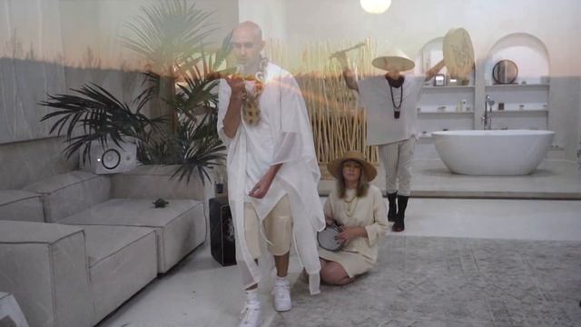 BOHO Romantic - Playra - Guru Mantra Chill Trap смотреть онлайн