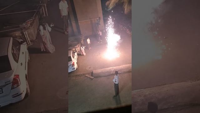 deevali celebration with firecrackers ?#firecracker #diwali #diwalispecial #avanish #mumbai смотреть онлайн