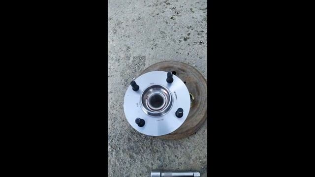 Замена заднего подшипника ступицы (в сборе без ABS) Nissan Almera Classic B10 смотреть онлайн