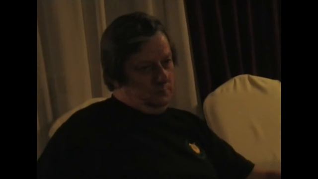 "Я влюблён в тебя Россия, влюблён..." Песня "Конь" из репертуара группы "Любэ" Павел Сивков и хор смотреть онлайн