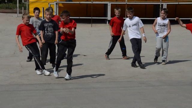 Флешмоб в Ясногорске смотреть онлайн