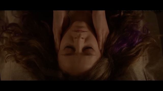 Метеор падает на Землю, создавая странную экосистему, которая поглощает людей | Краткий Пересказ смотреть онлайн