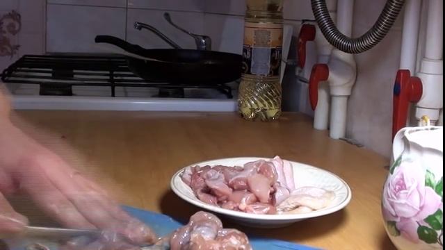 Куриные голени фаршированные грибами смотреть онлайн