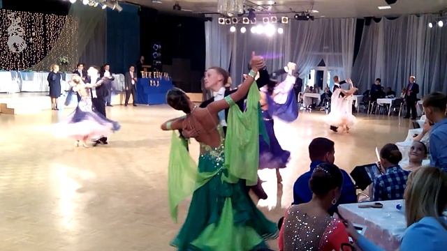 3 Венский вальс Фейерверк 2014, Заречный юниоры 2 двоеборье открытый класс смотреть онлайн