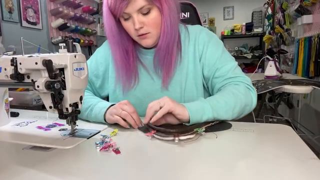 This Bag Kicked My Butt - The Saga of Making a Maisie Bag by Swoon Sewing Patterns смотреть онлайн