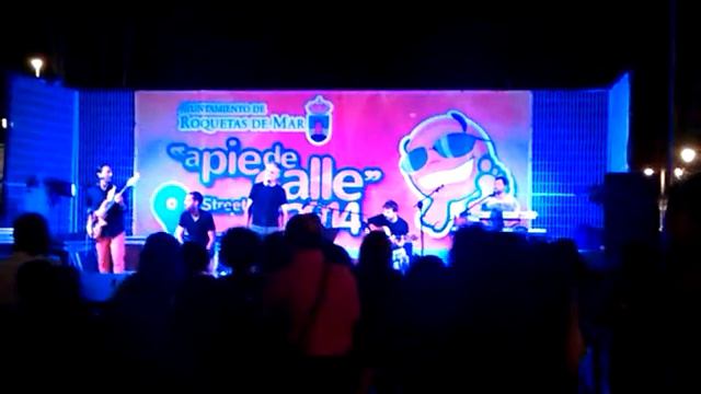 A PIE DE CALLE 2014: JUSTO MULLOR Y SUS MALAS COMPAÑÍAS (TRIBUTO A SABINA), 19-7-14. (XIV) смотреть онлайн