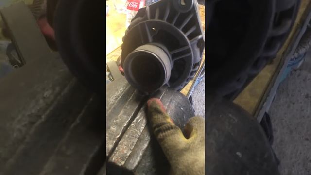 Как снять шкив генератора на ваз смотреть онлайн