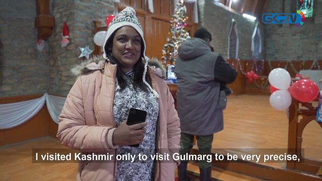 Jingle Bells, Baand Paether and Snow: Gulmarg Enthralls Visitors смотреть онлайн