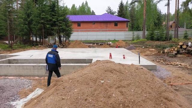 Строим монолитные плиты фундаментов под дом и баню. Медное озеро. Июнь 2021. смотреть онлайн