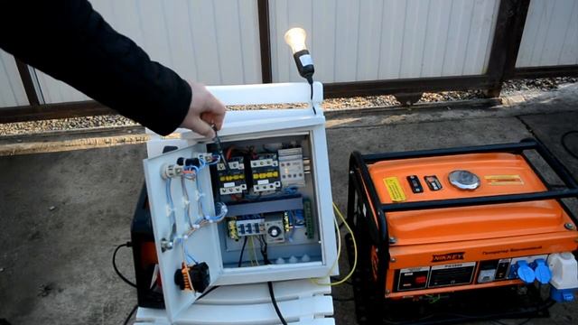 АВР для генератора с ручным запуском смотреть онлайн