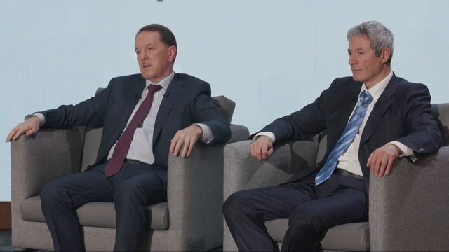 Прямая трансляция Гайдаровского форума. Студия ЦИФРЫ смотреть онлайн