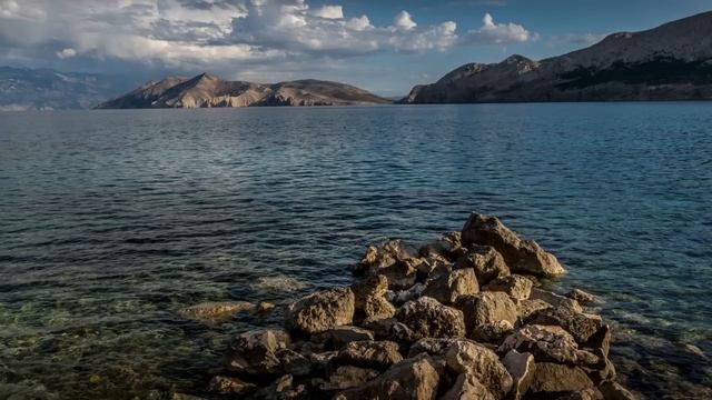 "Я не могу это терпеть и подаю на развод"- сказала Алла мужу. Реакция и поступок мужа её ошарашили. смотреть онлайн