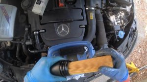 Mercedes W204 C250 Turbo Engine Oil Change + Oil Filter Replacement 2007-2015