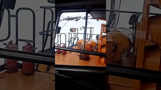 подъем белаза 130 в гору смотреть онлайн