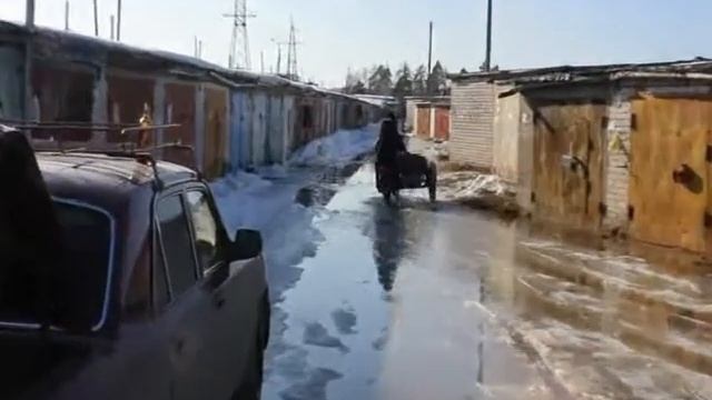 по гаражам на УРАЛе смотреть онлайн