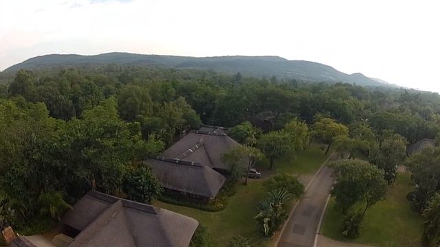 Akaso V50 Elite Drone Test - MJX Bugs 3 Pro смотреть онлайн