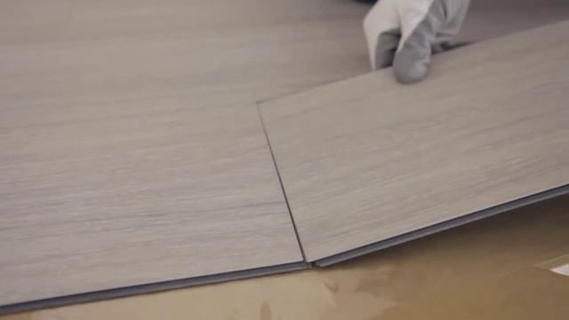 Влагостойкие виниловые полы Quick Step, укладка смотреть онлайн