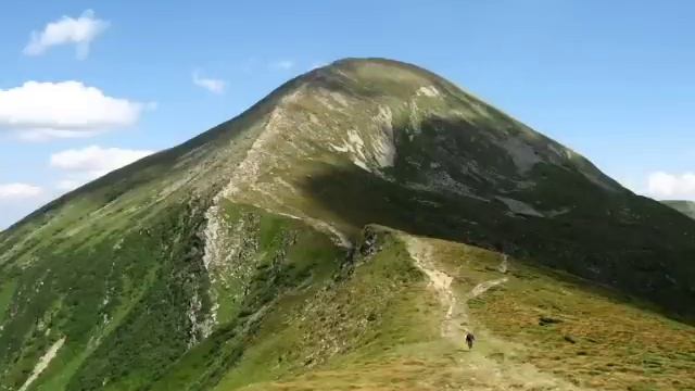 Карпато-русинська сколомийка | Запердолив коло мої хати