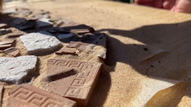 Сделала стол из мозаики! | МОЗАИКА