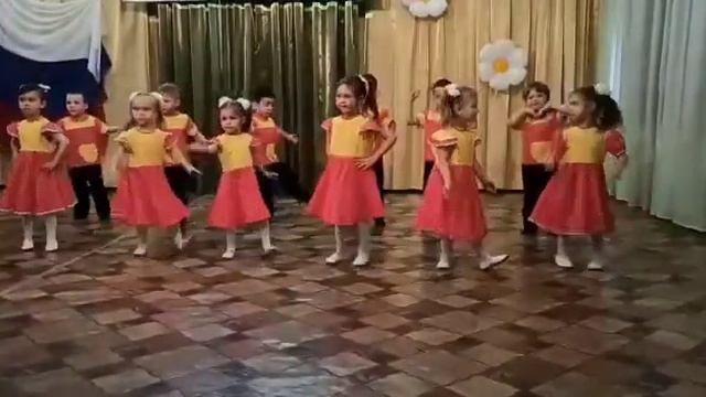 Детский танец.. смотреть онлайн