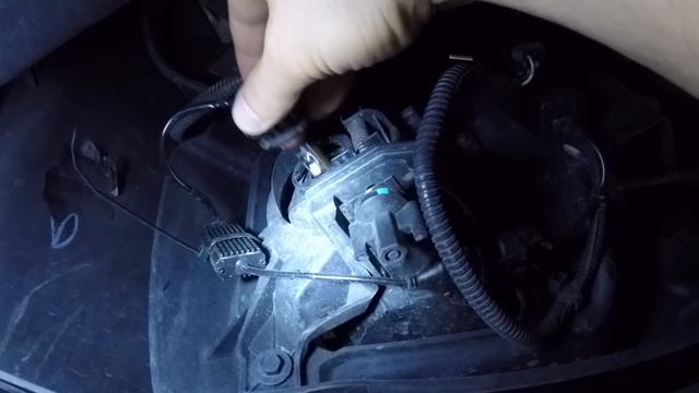 LED BULB Position Trick for 9005 or 9006 смотреть онлайн
