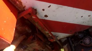 Ремонт клапана потока у трактора Т-25