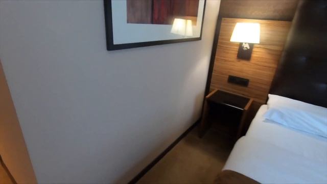 Review: Hyllit Hotel, Antwerp / Antwerpen, Belgium - March 2020 смотреть онлайн
