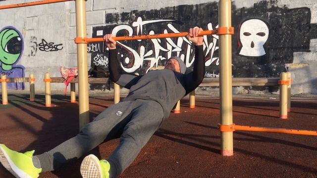 Как быть в форме без тренажеров. Практический подход. смотреть онлайн