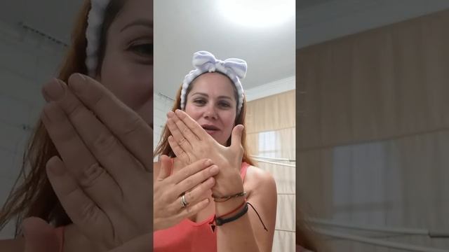 Ярослава и лицо. Как полюбить себя. Быстро очистить кожу лица. Есть ли жизнь без крема. смотреть онлайн