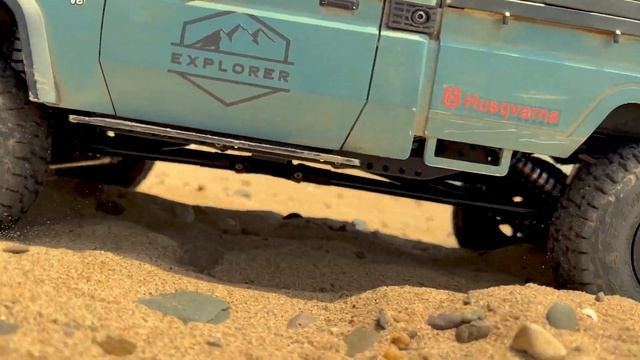 4x4 OffRoad Rc Adventures Toyota Land Cruiser LC70 Killerbody Canopy Scale RC Crawler ASMR