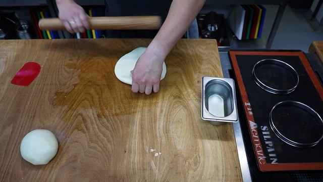 POGACHA BREAD. Great, light and delicious Bulgarian bread! смотреть онлайн